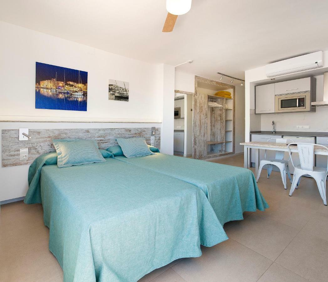 Playa Bella Apartments San Antonio  Room photo